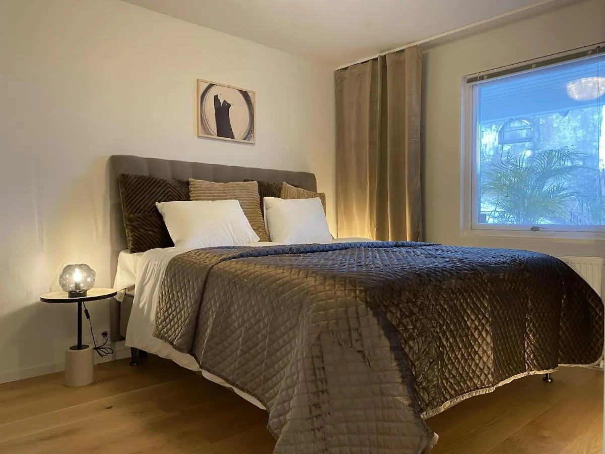 Appartamento Luxurious Villa With Free Parking Goteborg