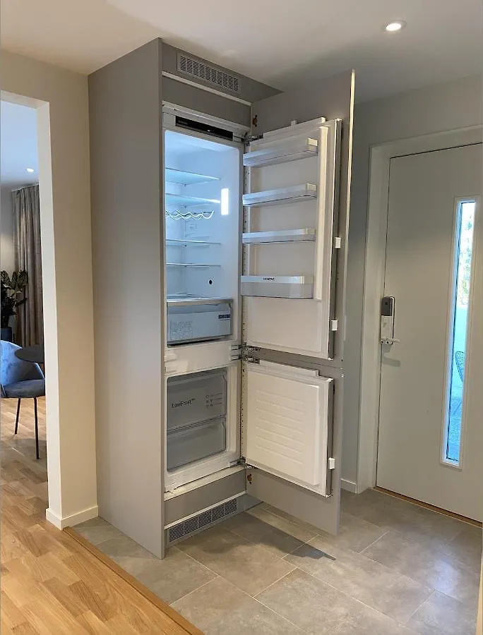 גטבורג Luxurious Villa With Free Parking דירה